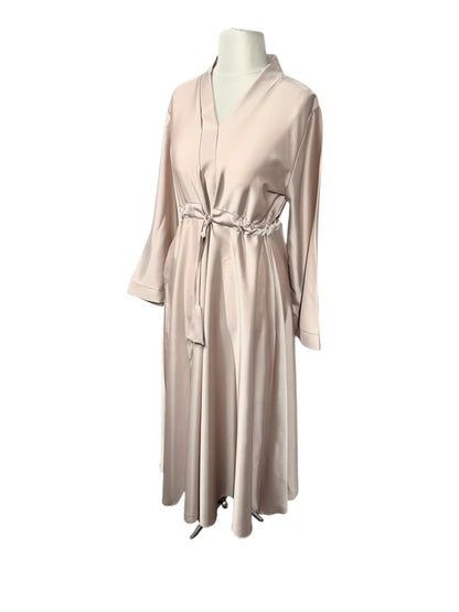 Ivory Wide Sleeved Satin Abaya