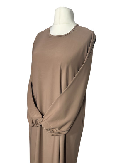Coffee Plain abaya with elasticated cuff sleeves and Belt