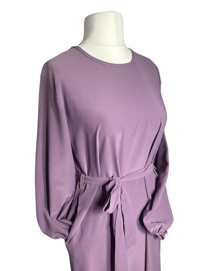 Purple Plain abaya with elasticated cuff sleeves and Belt