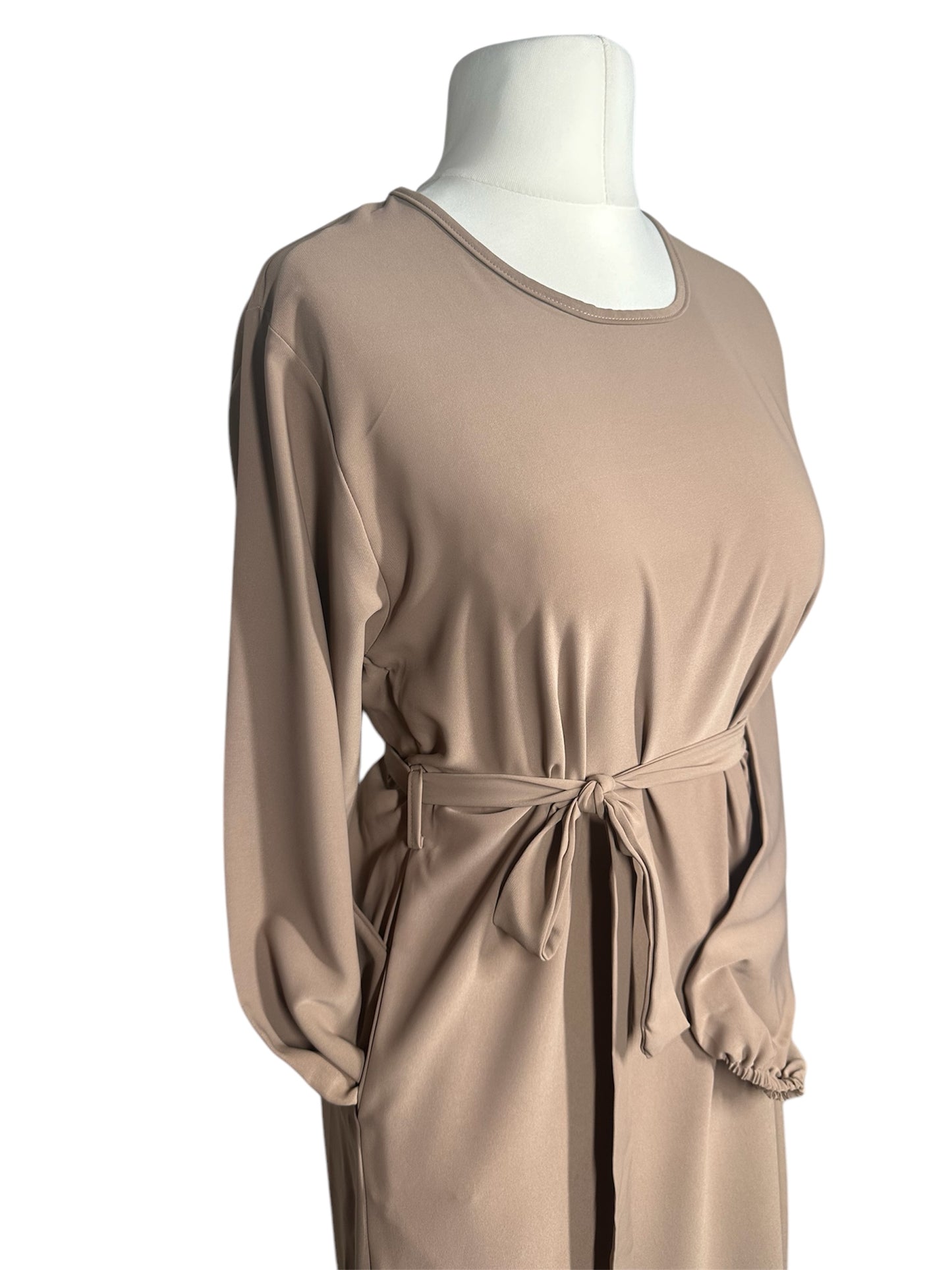 Coffee Plain abaya with elasticated cuff sleeves and Belt